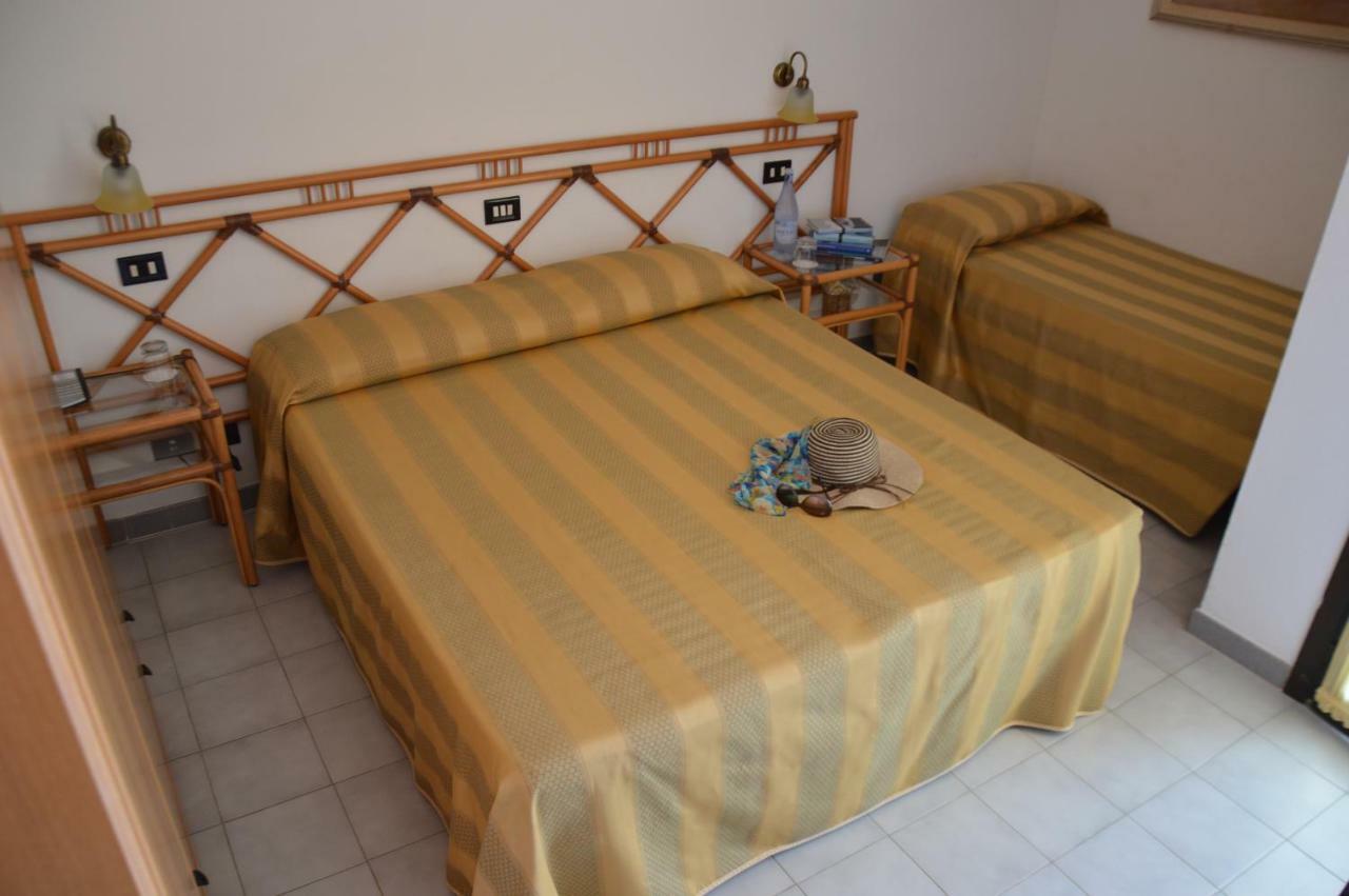 Hotel La Caletta Torre dei Corsari Extérieur photo